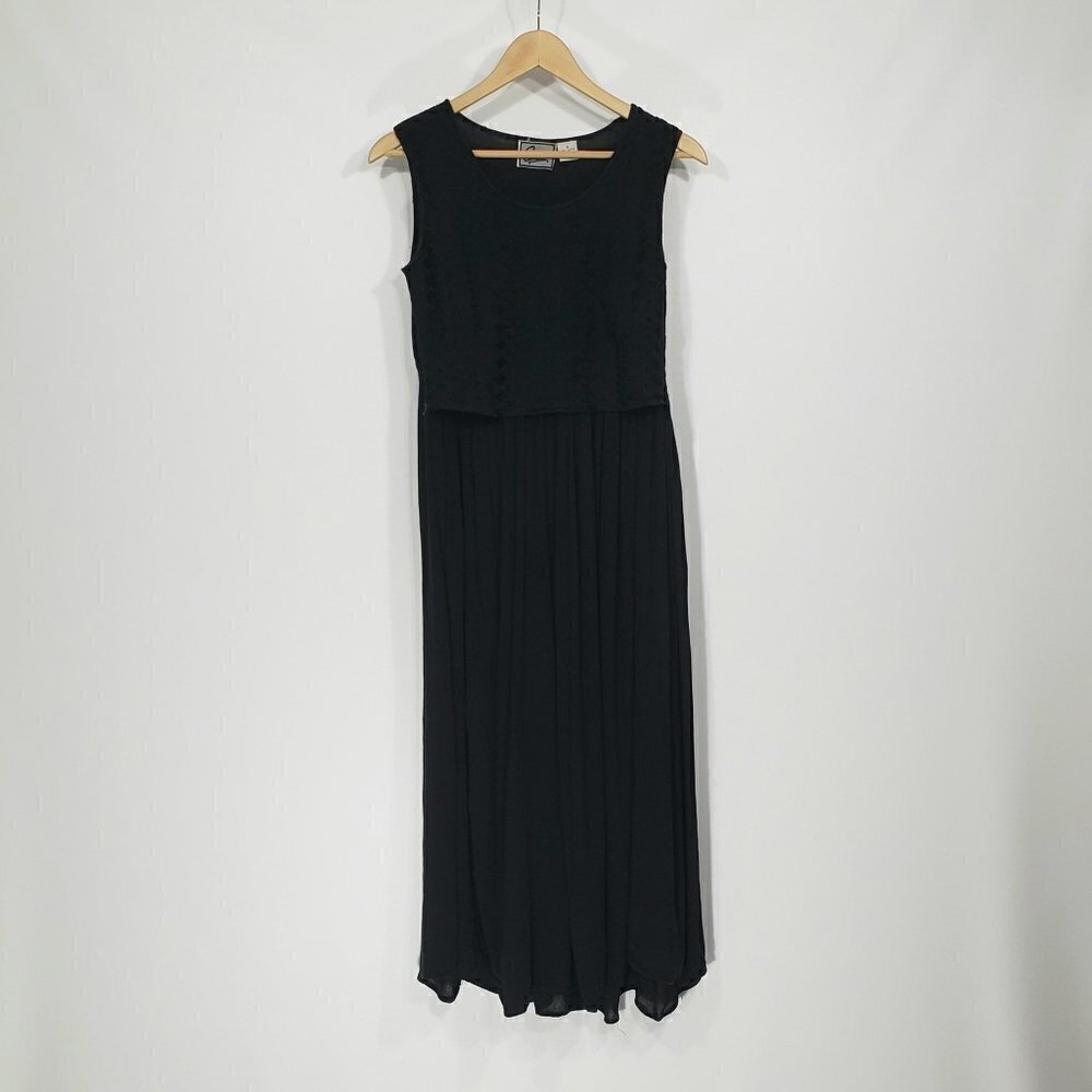 Style  Black Embroidered Sleeveless Dress  Women's Size S